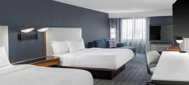 克里夫兰机场南部万怡酒店(Courtyard Cleveland Airport South)图片