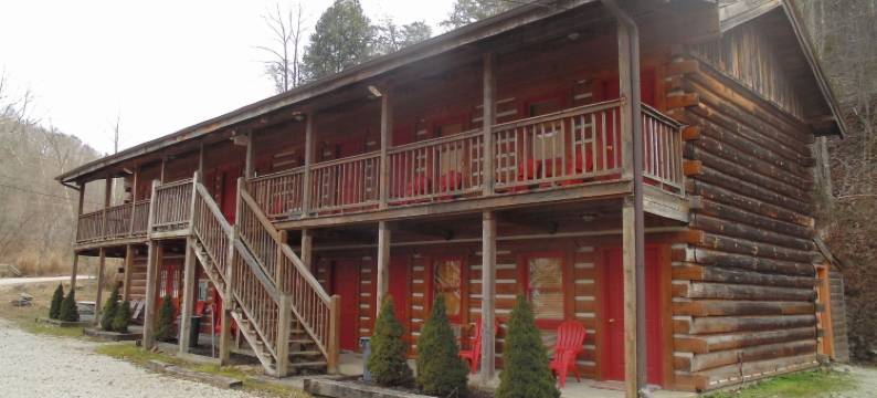 黑熊汽车旅馆(Black Bear Lodge Motel)图片