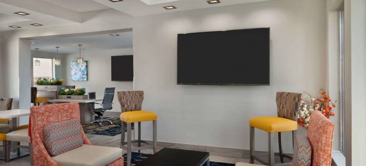 肖尼呗盟套房酒店(Baymont by Wyndham Shawnee)图片