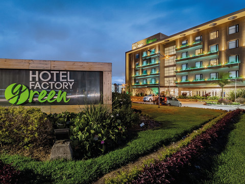 绿工厂酒店