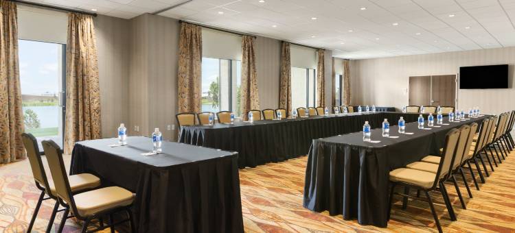 希尔顿欢朋酒店-埃德蒙顿舍伍德帕克(Hampton Inn by Hilton Edmonton/Sherwood Park)图片