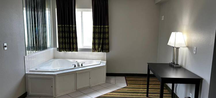 芒德城速8酒店(Super 8 by Wyndham Mound City)图片