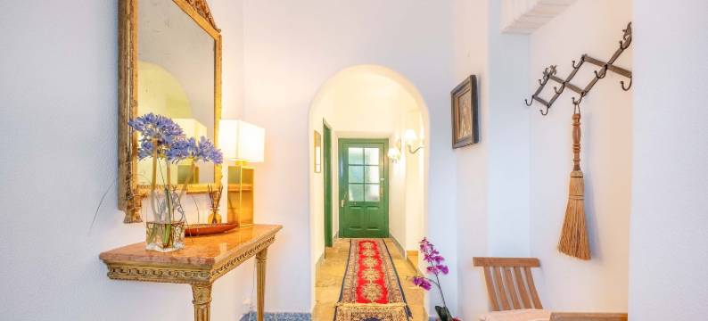 A Fairytale House图片