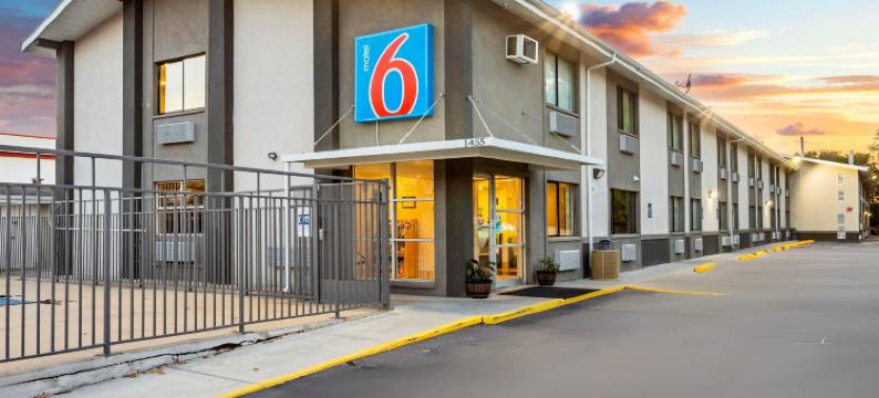 犹他市中心奥格登6号汽车旅馆(Motel 6 Ogden, UT- Downtown)图片