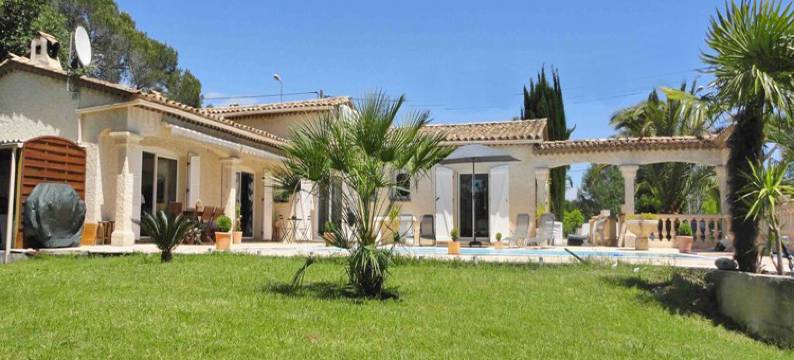 Villa in Puget-sur-Argens with Pool & Garden图片