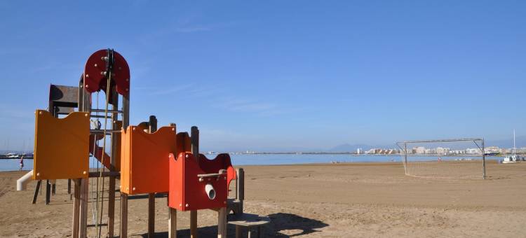 Apartment in Roses near Santa Margarita Beach图片
