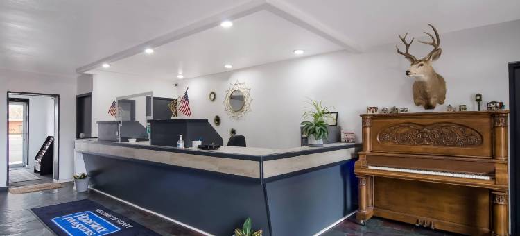 悉尼历史市中心 I-80 罗德威套房汽车旅馆(Rodeway Inn & Suites Sidney Historic Downtown I-80)图片