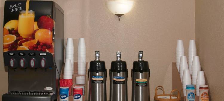 潘克拉东米尔顿红顶套房酒店(Red Roof Inn & Suites Pensacola East - Milton)图片