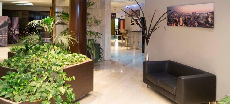 普埃托利亚诺酒店(Hotel Puertollano)图片