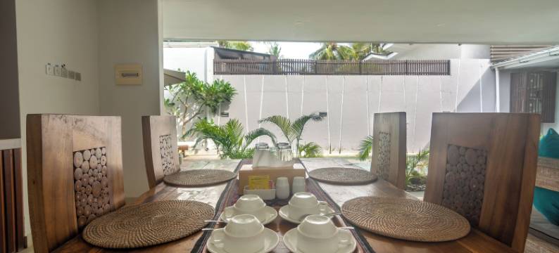 吉利卡亚甘别墅(Gili Khayangan Villas)图片