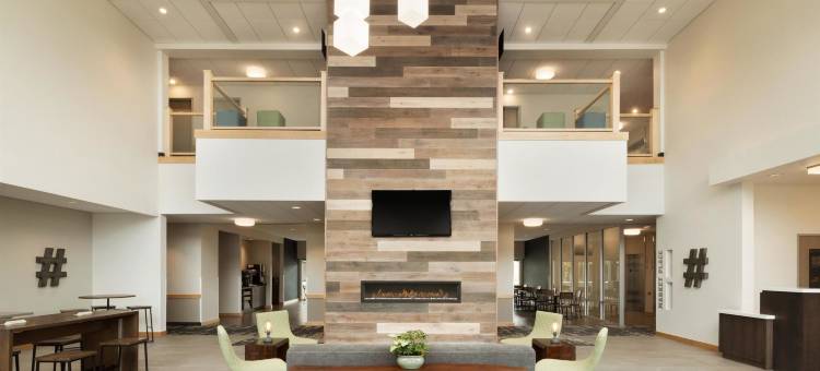 胡椒树南帕市政中心贝斯特韦斯特优质酒店(Best Western Plus Peppertree Nampa Civic Center Inn)图片