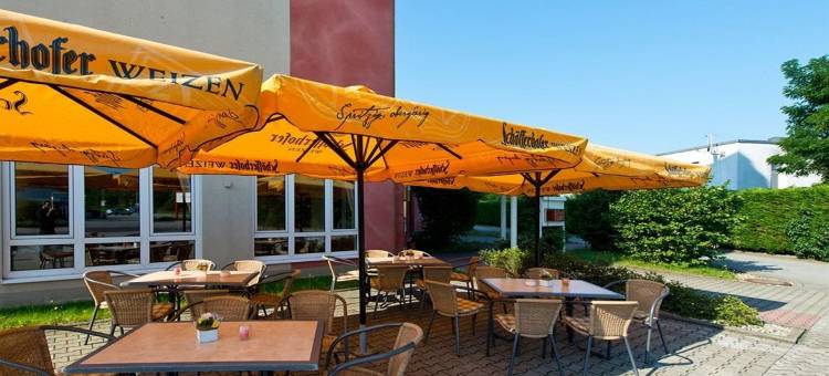 施瓦尔茨海德卢萨蒂亚 ACHAT 酒店(Achat Hotel Schwarzheide Lausitz)图片