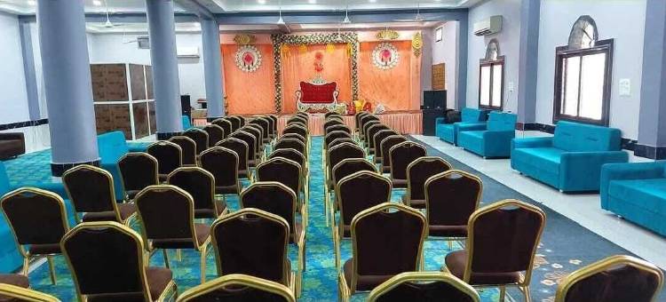 卡里什玛宫酒店巴德纳瓦尔(Hotel Karishma Palace Badnawar)图片