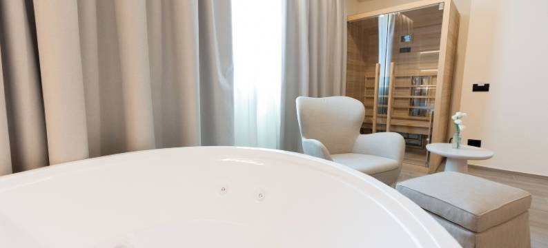 UNA HOTELS 特努塔孔特莎农场和水疗中心 科森扎(Una Hotels Tenuta Contessa Farm & Spa Cosenza)图片