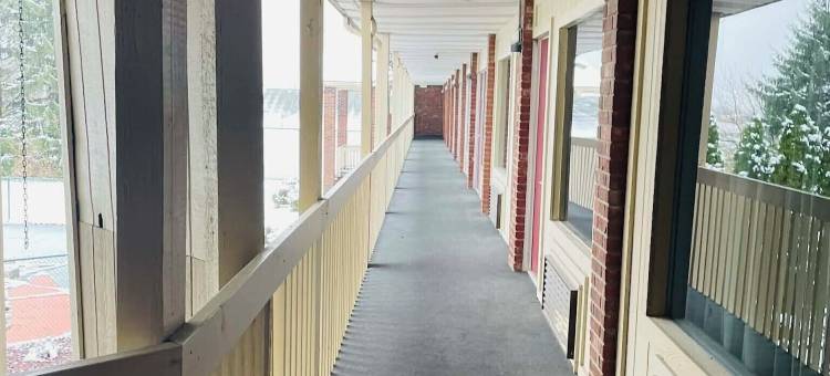 Travelodge by Wyndham Sellersburg / Louisville North图片