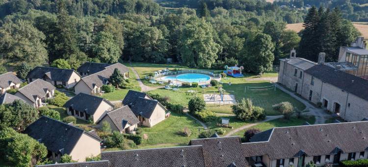 内德瓦西维尔湖维也纳城堡 VVF 度假园区(Vvf Château Sur la Vienne Lac de Vassivière)图片