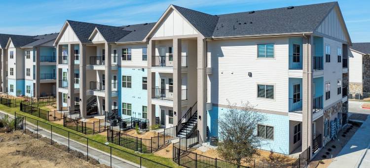 奥斯汀洛克哈特的Landing公寓(Landing Apartments Austin - Lockhart)图片