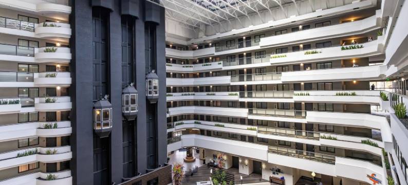 洛杉矶国际机场北安泊套房酒店(Embassy Suites by Hilton Los Angeles International Airport North)图片