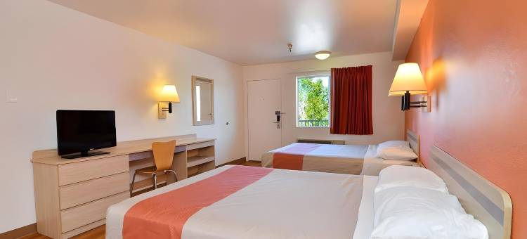 二十九棕榈村6号汽车旅馆(Motel 6 Twentynine Palms, CA)图片