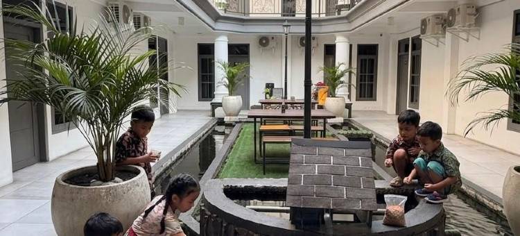 Sentral Boutique Hotel Kediri图片