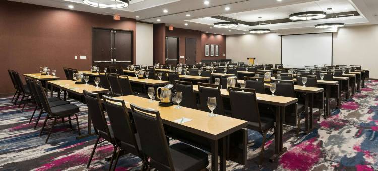 迈阿密市中心/布里克尔区万怡酒店(Courtyard Miami Downtown/Brickell Area)图片