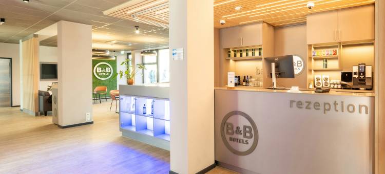 民宿酒店阿尔布施塔特-中央火车站(B&B Hotel Albstadt-Hbf)图片