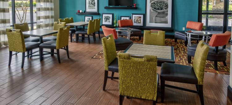克拉克斯维尔欢朋酒店(Hampton Inn & Suites Clarksville)图片