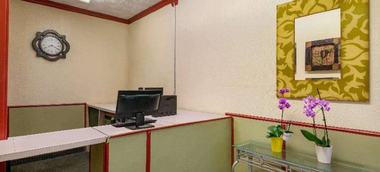 Travelodge by Wyndham Dawson Creek图片