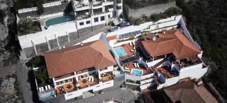 Superior H - AD Alberto Dorner图片