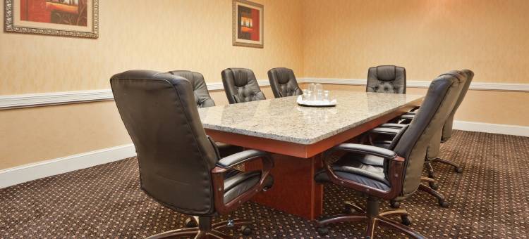 Holiday Inn 兰伯顿 by IHG(Holiday Inn Lumberton North - I-95)图片