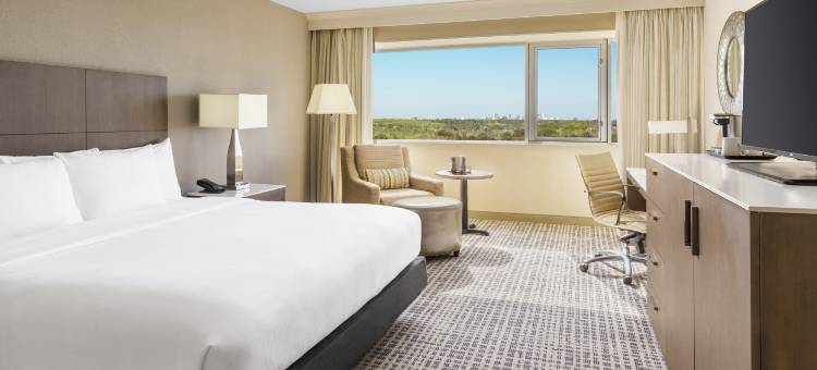 奥兰多机场希尔顿逸林酒店(DoubleTree by Hilton Orlando Airport Hotel)图片