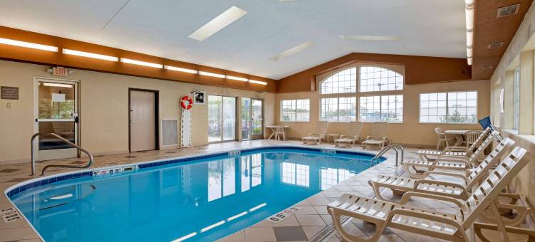 舒适套房酒店(Comfort Suites)图片