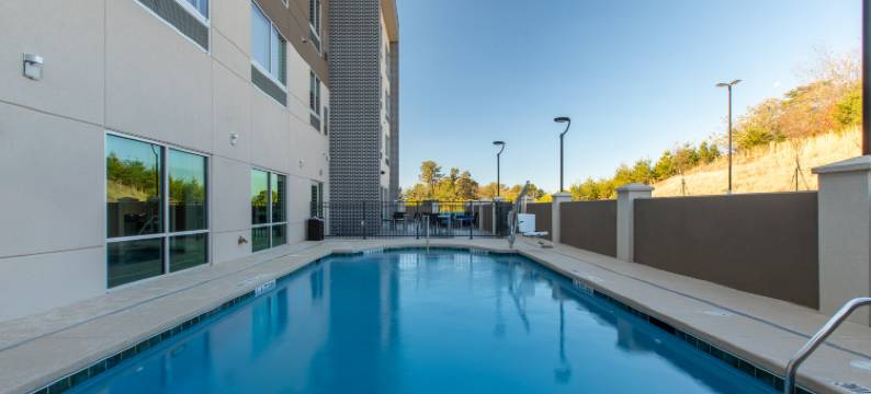 盖恩斯维尔拉尼尔湖区智选假日套房酒店(Holiday Inn Express & Suites GAINESVILLE - LAKE LANIER AREA by IHG)图片