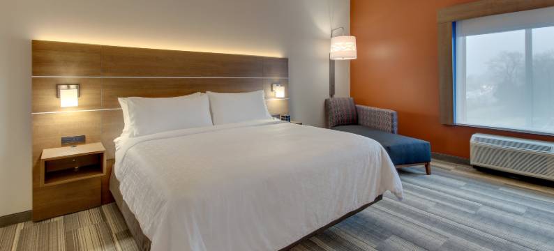 纳什维尔市中心MetroCenter区洲际智选假日套房酒店(Holiday Inn Express & Suites NASHVILLE METROCENTER DOWNTOWN by IHG)图片