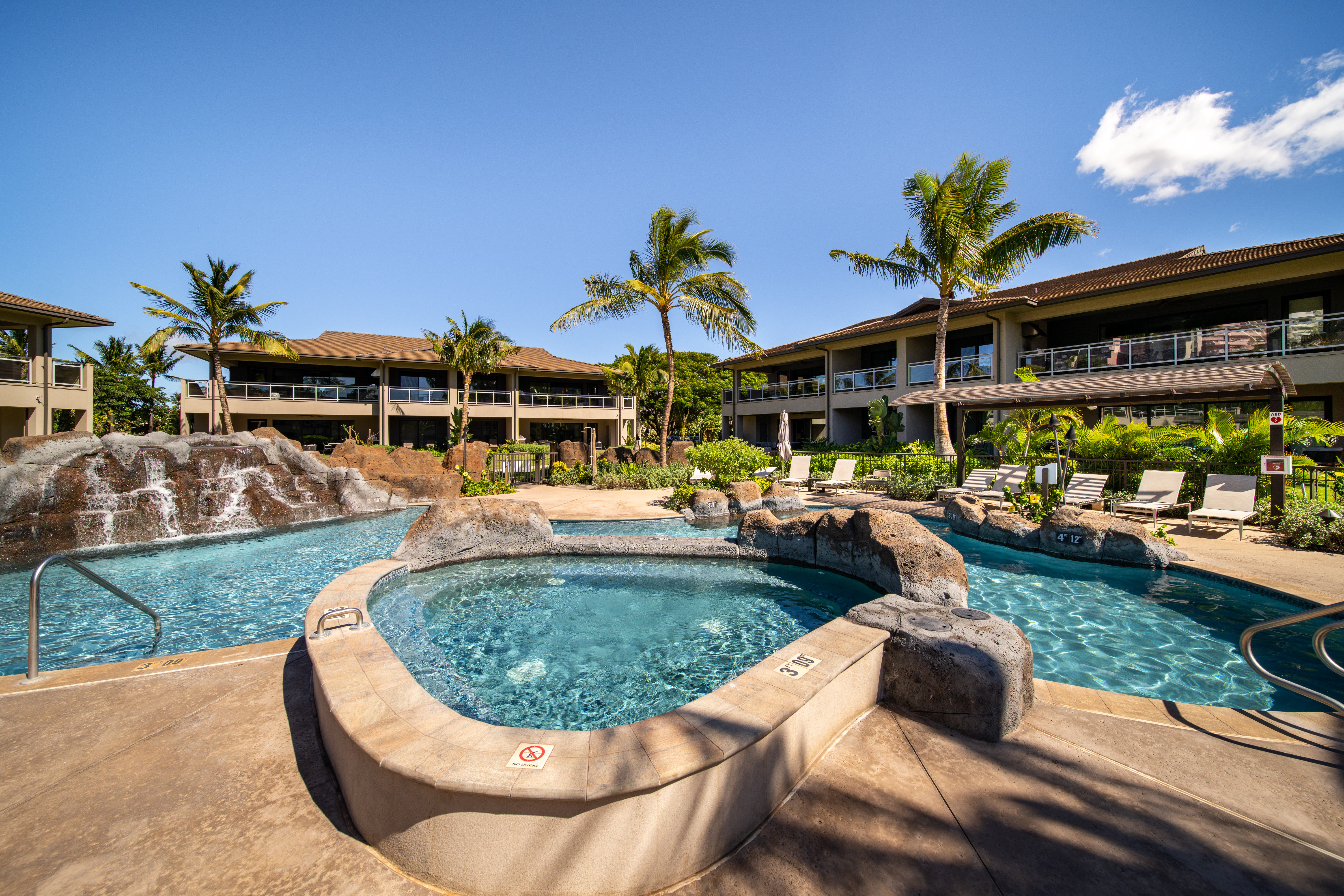 Outrigger Honua Kai Resort & Spa Over view