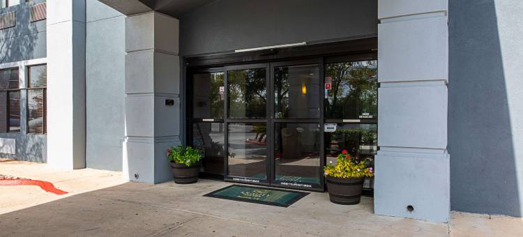 品质套房酒店(Quality Suites Austin)图片