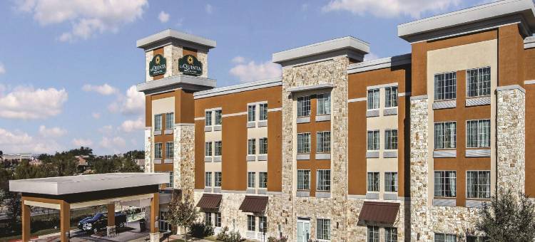 奥斯汀锡达帕克拉昆塔温德姆套房酒店(La Quinta Inn & Suites by Wyndham Austin - Cedar Park)图片