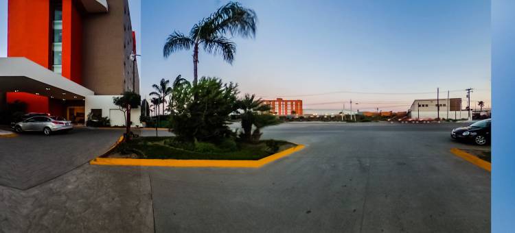 提华纳奥塔伊嘉年华酒店(Fiesta Inn Tijuana Otay Aeropuerto)图片