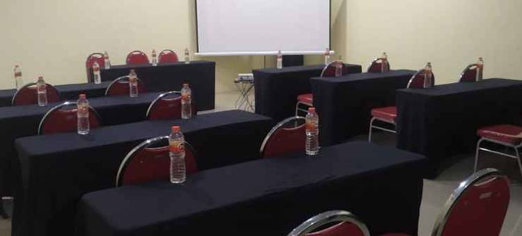 莫约克托德舒适旅馆(De Cozy Inn Mojokerto)图片