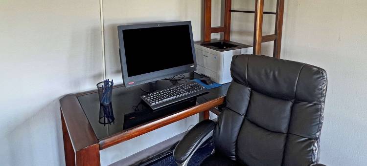 杰克逊开普吉拉多舒适套房酒店(Comfort Suites Jackson-Cape Girardeau)图片