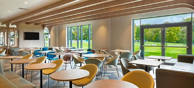 汉密尔顿公园希尔顿欢朋酒店(Hampton by Hilton Hamilton Park)图片