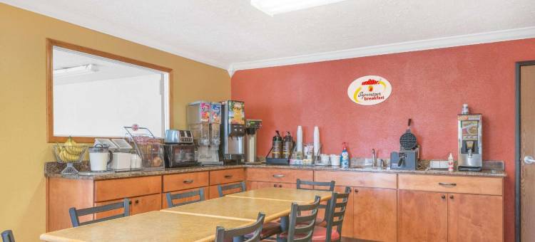 温森斯速8酒店(Super 8 by Wyndham Vincennes)图片