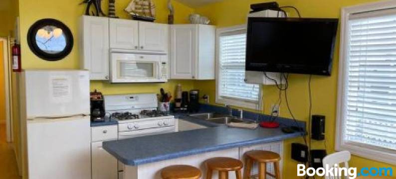 Surf City 2Br Model Home with Pool and Boat Ramp Access图片