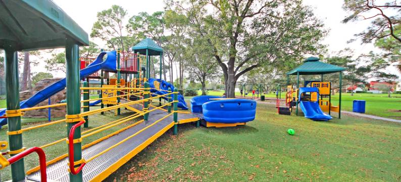 PgaResortVilla by AmericanVacationLiving 4 Br/3 BA图片