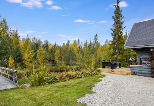 Rapula Hotel Overview