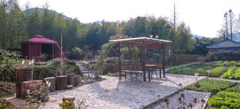 莫干山氧泉山居度假别墅(晓于线分店)图片