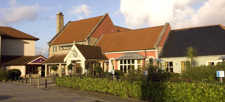 海多克公园 M6 J23 普瑞米尔酒店(Premier Inn Haydock Park/M6 J23)图片