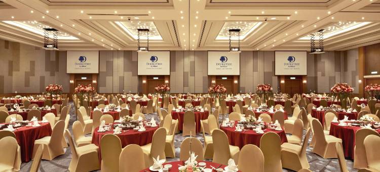 达迈劳特希尔顿逸林度假村(DoubleTree by Hilton Damai Laut Resort)图片
