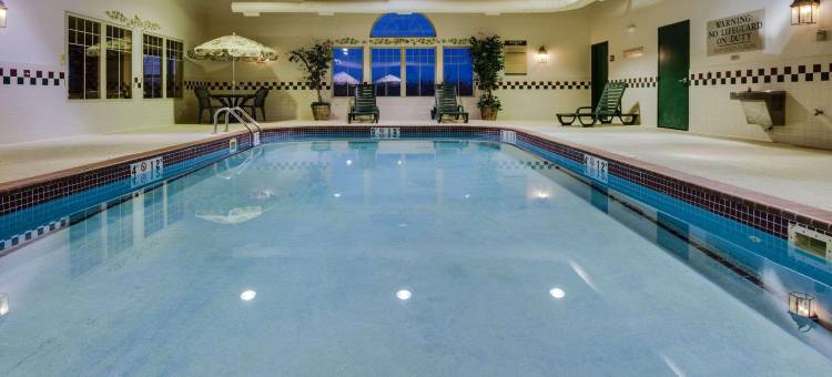 斯托克顿丽怡酒店(Country Inn & Suites by Radisson, Stockton, IL)图片