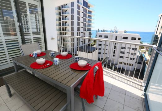 Seamark on First Hotel Overview